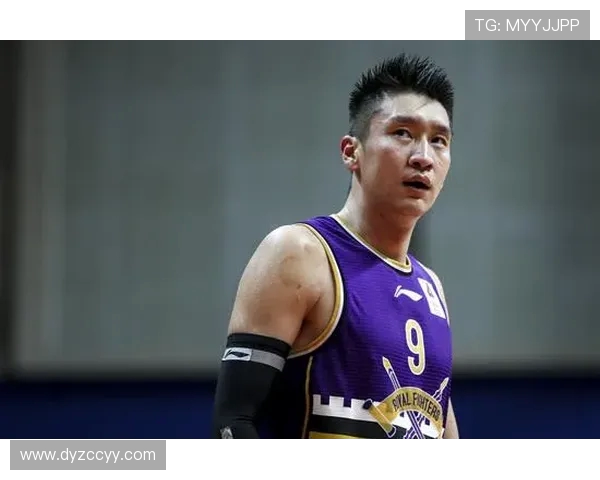 孙悦的篮球之路：从少年梦想到职业生涯的辉煌与挑战